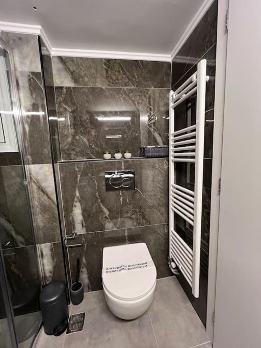 Luxury Apartment Near Acropolis Athens Ngoại thất bức ảnh